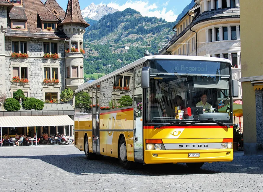 Buses & Coaches